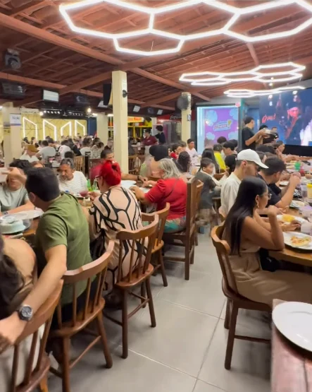 Uma noite de encontros na Deu em Pizza
